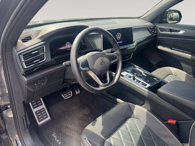 2024 Volkswagen Atlas Cross Sport 2.0T SEL Premium R-Line