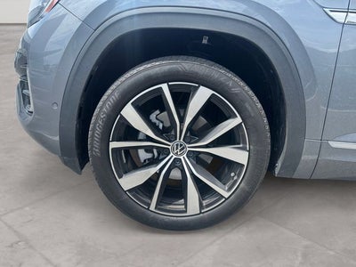 2024 Volkswagen Atlas Cross Sport 2.0T SEL Premium R-Line