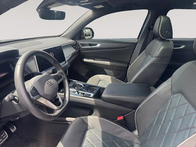 2024 Volkswagen Atlas Cross Sport 2.0T SEL Premium R-Line