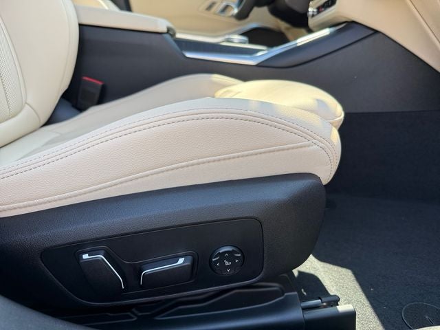 2026 BMW 3 Series 330i xDrive