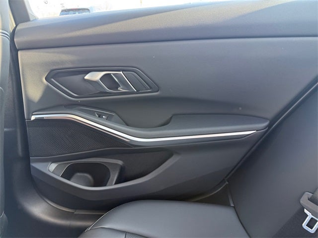 2025 BMW 3 Series 330i xDrive