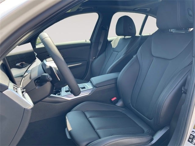 2025 BMW 3 Series 330i xDrive