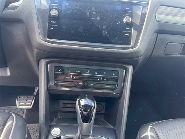 2024 Volkswagen Tiguan 2.0T SEL R-Line