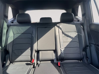 2024 Volkswagen Tiguan 2.0T SEL R-Line