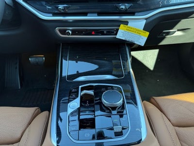 2027 BMW X7 xDrive40i