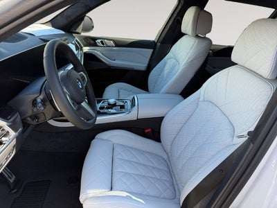 2027 BMW X7 xDrive40i