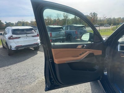 2027 BMW X7 xDrive40i