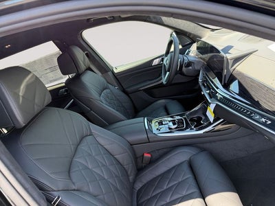 2027 BMW X7 xDrive40i