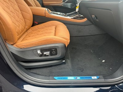 2027 BMW X7 xDrive40i