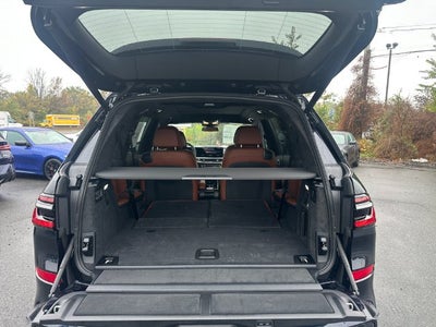 2027 BMW X7 xDrive40i