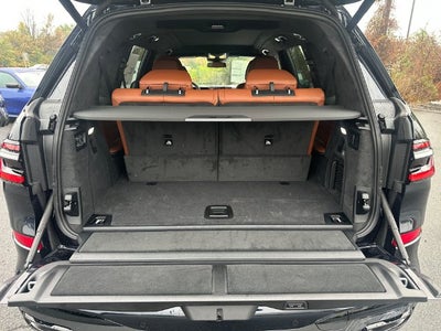 2027 BMW X7 xDrive40i
