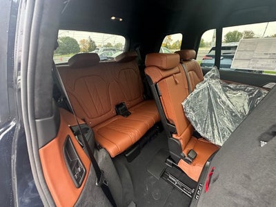 2027 BMW X7 xDrive40i