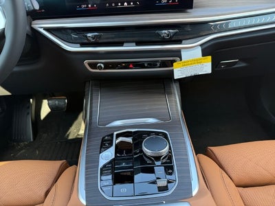 2027 BMW X7 xDrive40i