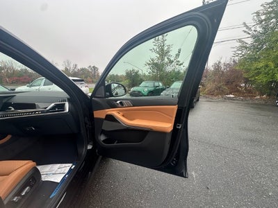 2027 BMW X7 xDrive40i