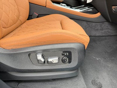 2027 BMW X7 xDrive40i