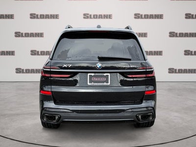 2027 BMW X7 xDrive40i