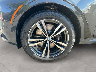 2027 BMW X7 xDrive40i
