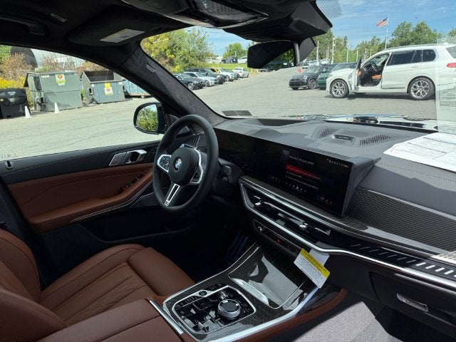 2027 BMW X7 M60i