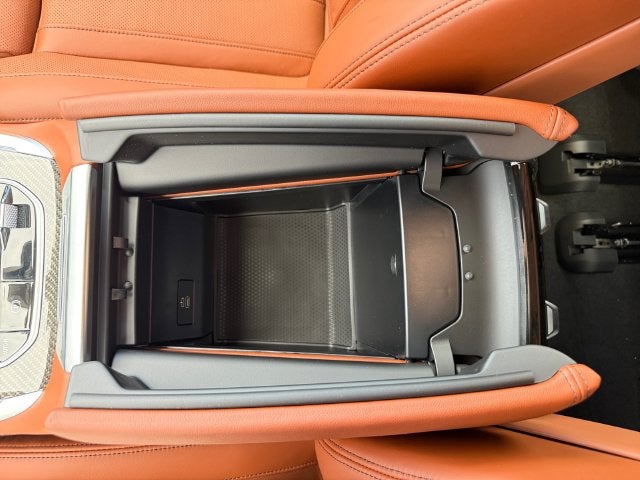 2027 BMW X7 M60i