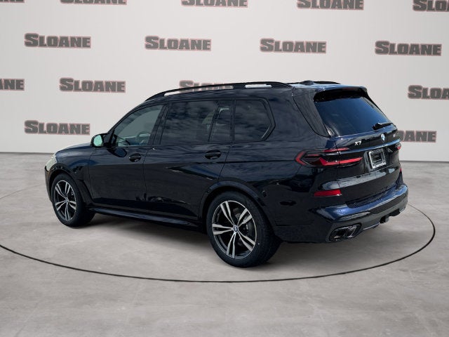 2027 BMW X7 M60i
