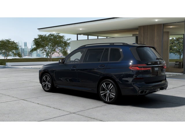 2027 BMW X7 M60i