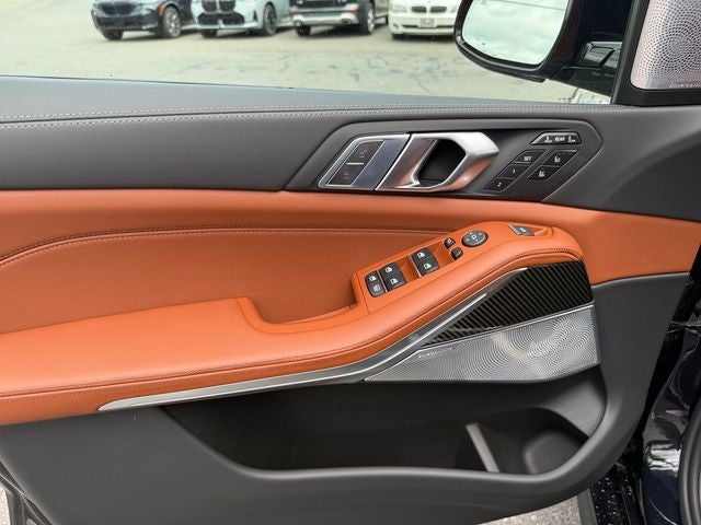 2027 BMW X7 M60i