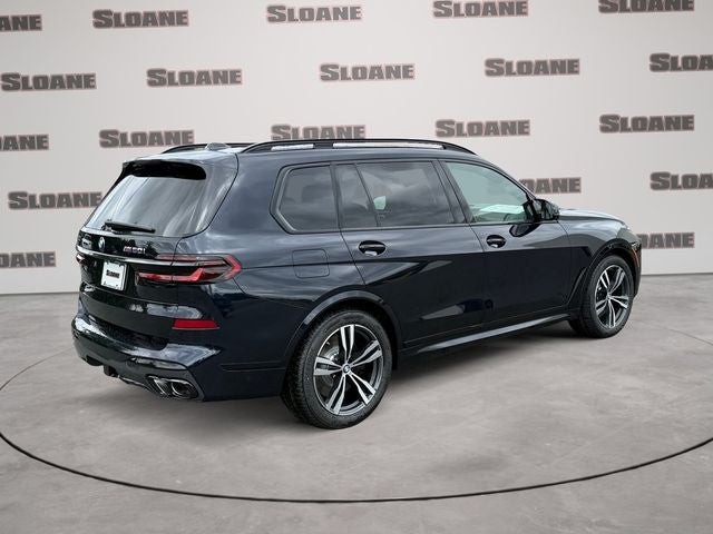 2027 BMW X7 M60i