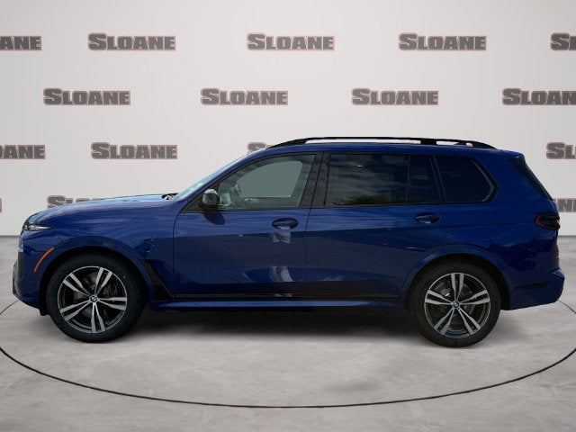 2027 BMW X7 M60i
