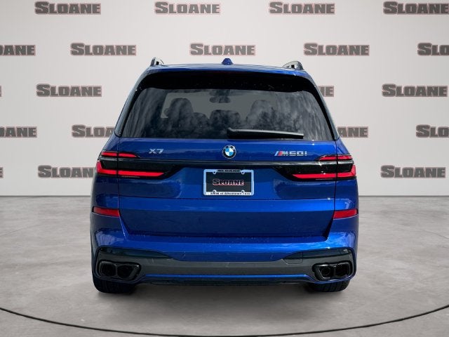 2027 BMW X7 M60i