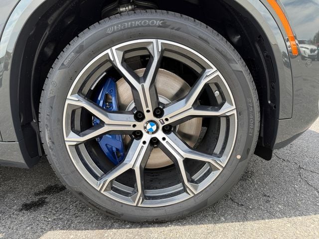 2026 BMW X5 M60i