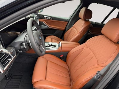 2026 BMW X5 M60i