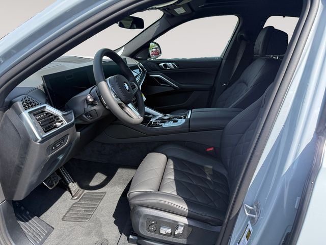 2027 BMW X6 Base