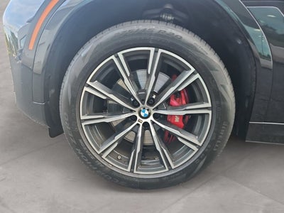 2025 BMW X6 xDrive40i