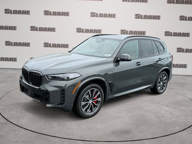 2026 BMW X5 xDrive50e's photo