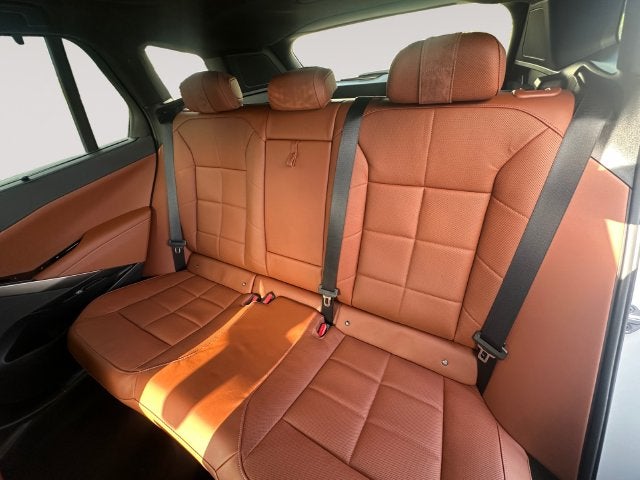 2027 BMW X5 40 xDrive