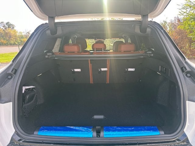 2027 BMW X5 40 xDrive