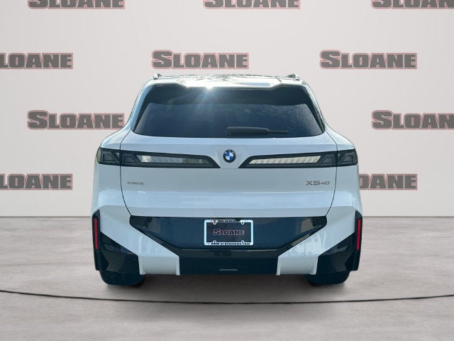 2027 BMW X5 40 xDrive