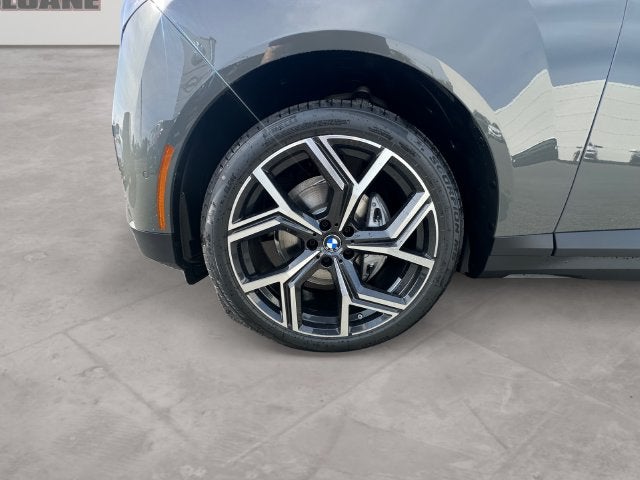 2027 BMW X5 40 xDrive