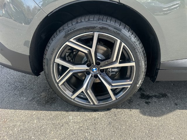 2027 BMW X5 40 xDrive