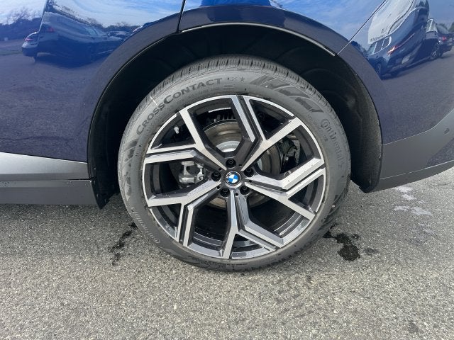 2027 BMW X5 40 xDrive