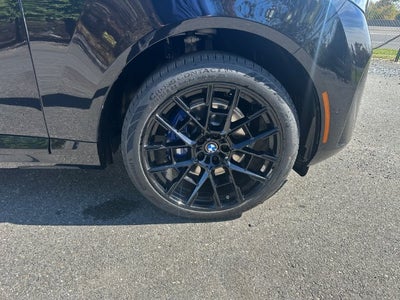 2027 BMW X5 40 xDrive
