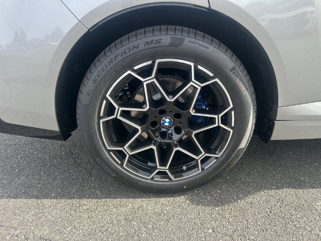 2027 BMW X5 40 xDrive
