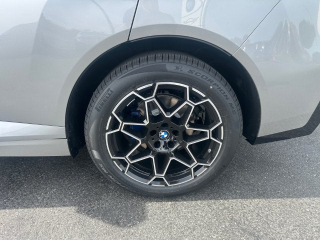 2027 BMW X5 40 xDrive