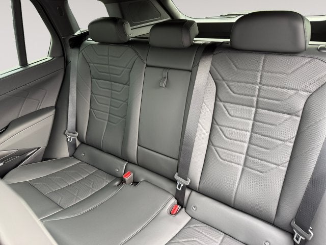 2027 BMW X5 40 xDrive