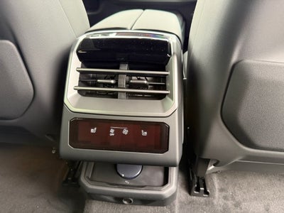 2027 BMW X5 40 xDrive