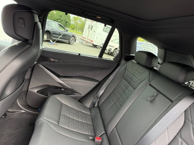 2027 BMW X5 40 xDrive