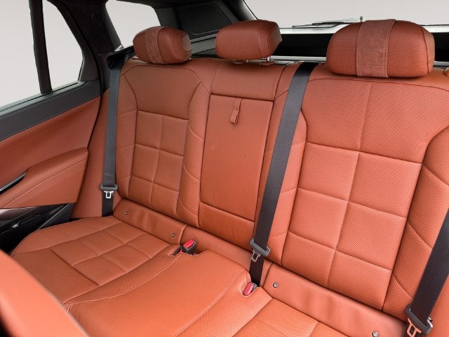 2027 BMW X5 40 xDrive