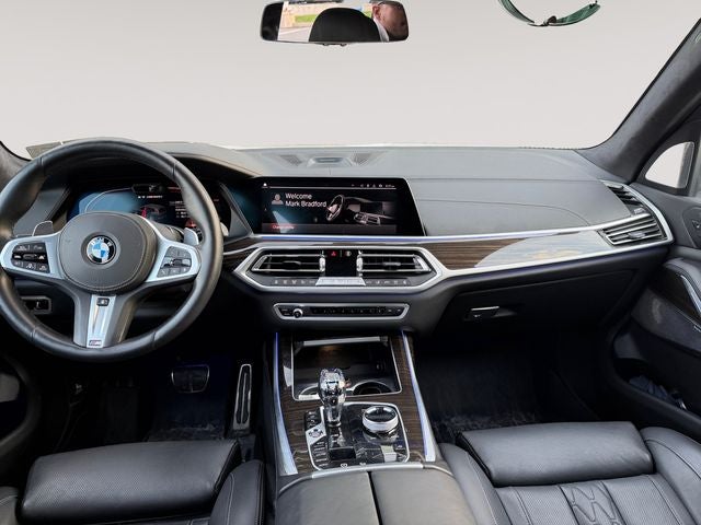 2021 BMW X7 M50i