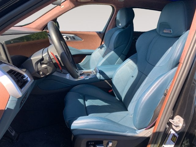 2024 BMW XM Base