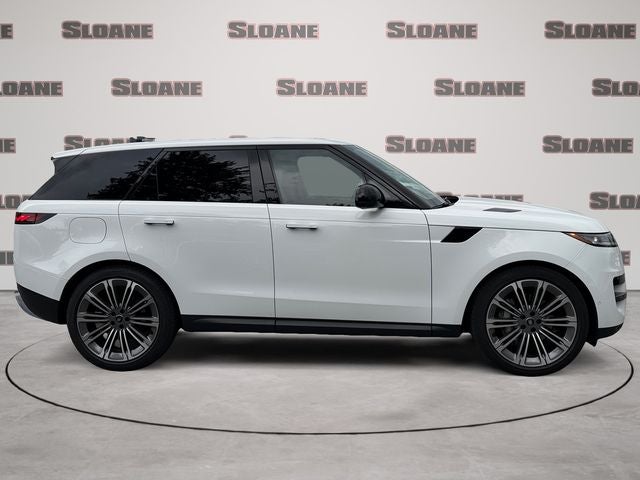 2025 Land Rover Range Rover Sport SE